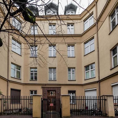 Bingi Apartment Krasków Exterior foto